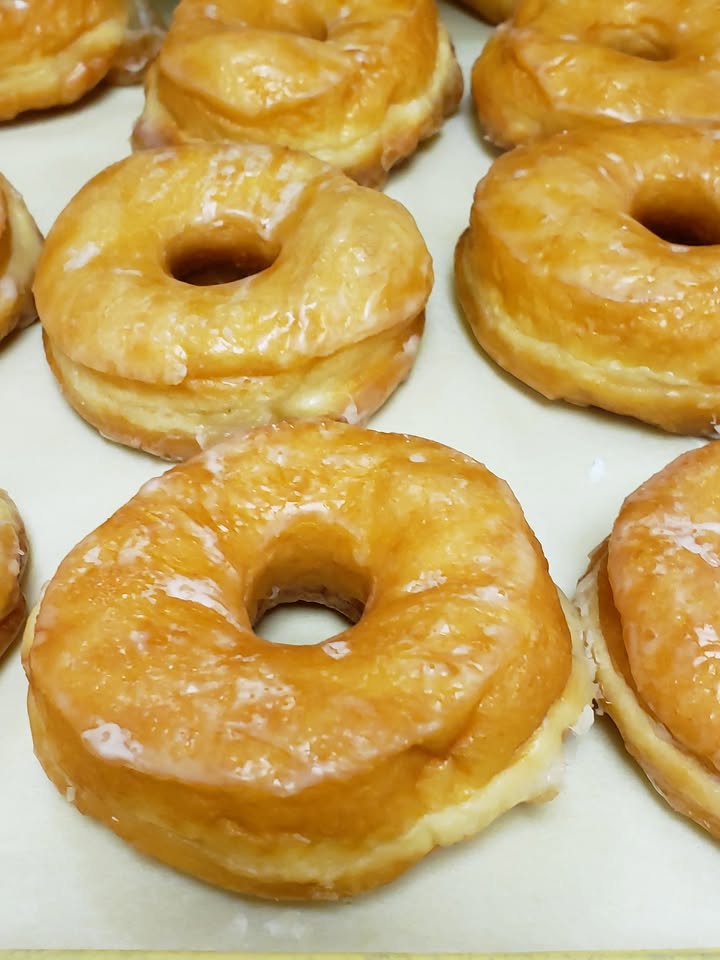 Pettit's Pastry